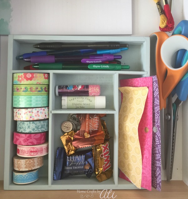 easy tutorial to makeover a drawer organizer 