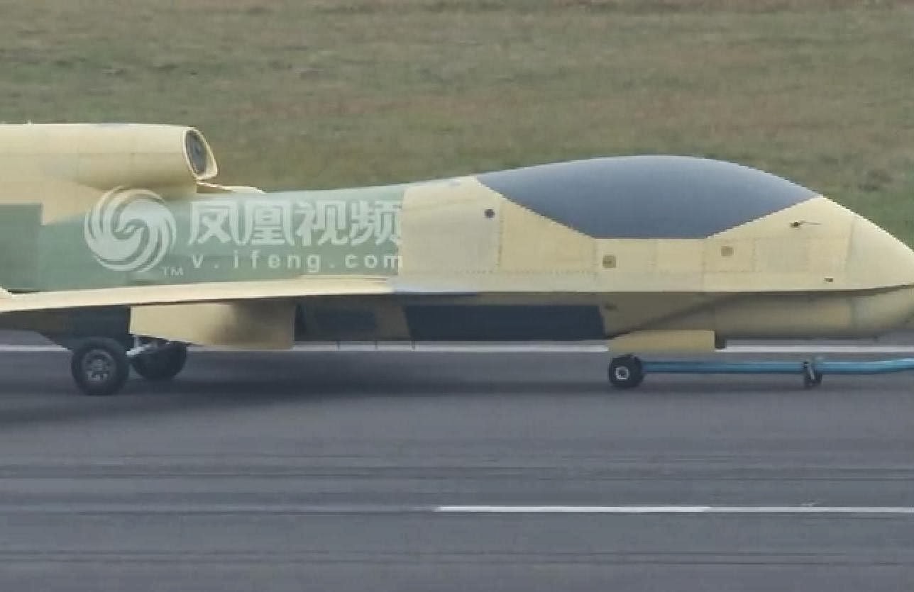 Chinese Joined Wing Unmanned Aircraft System (UAS) | Chinese Military ...