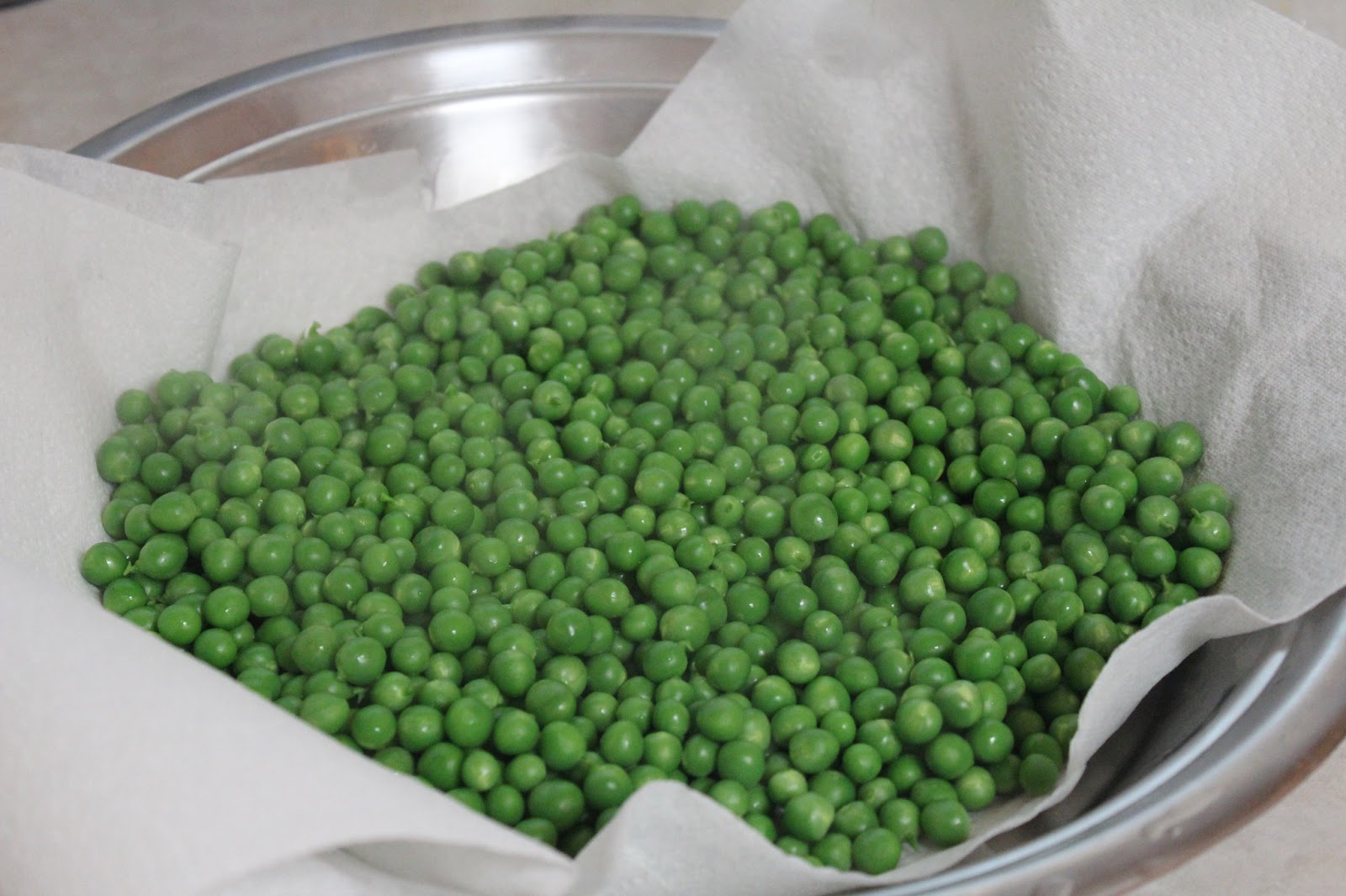 Preety's Kitchen How to Freeze/Store Fresh Green Peas