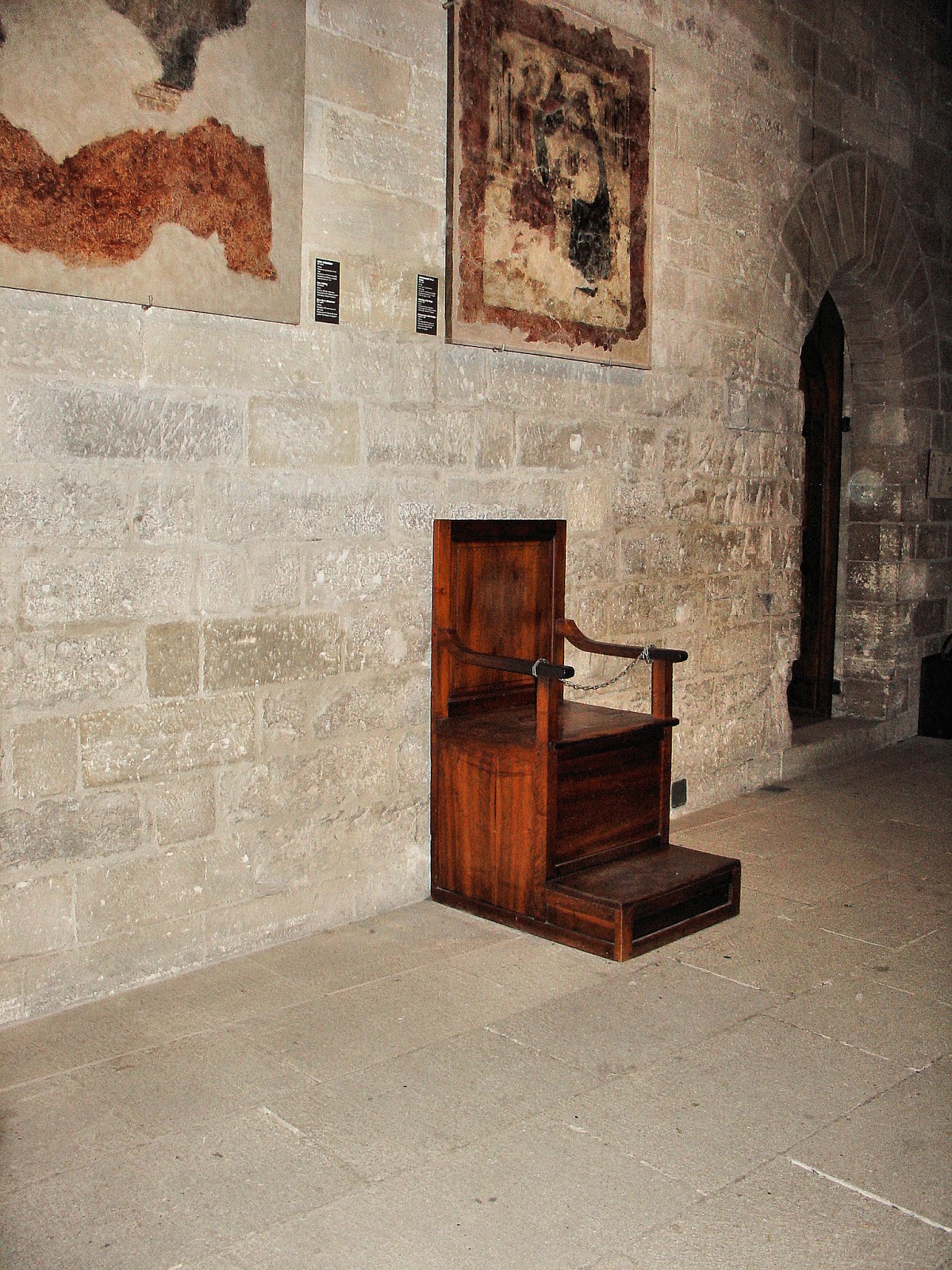 The Papal Seat inside the Consistory Hall.