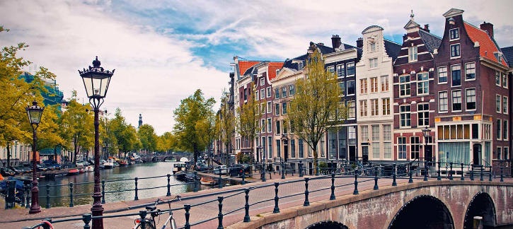 hollanda ucak bileti traveland turizm