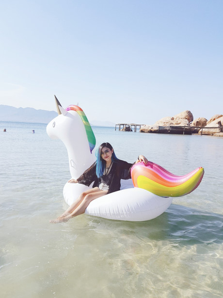 Ai cung phai co anh chup voi mon phu kien hot nhat mua he nam nay! - Anh 18