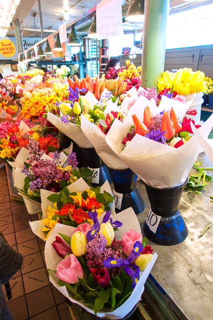 Two Days In Seattle Plain En Beautiful Flowers At Pike Place Market Seattle Wa If I Lived Here