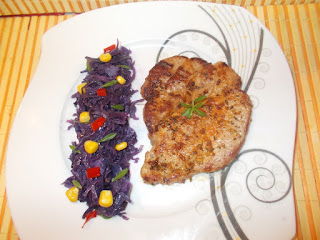 Ceafa marinata cu varza rosie calita