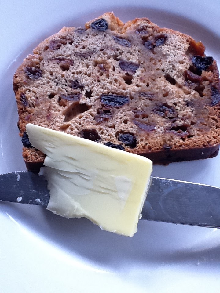 Hausfrau Jamie Oliver Earl Grey Tea Loaf