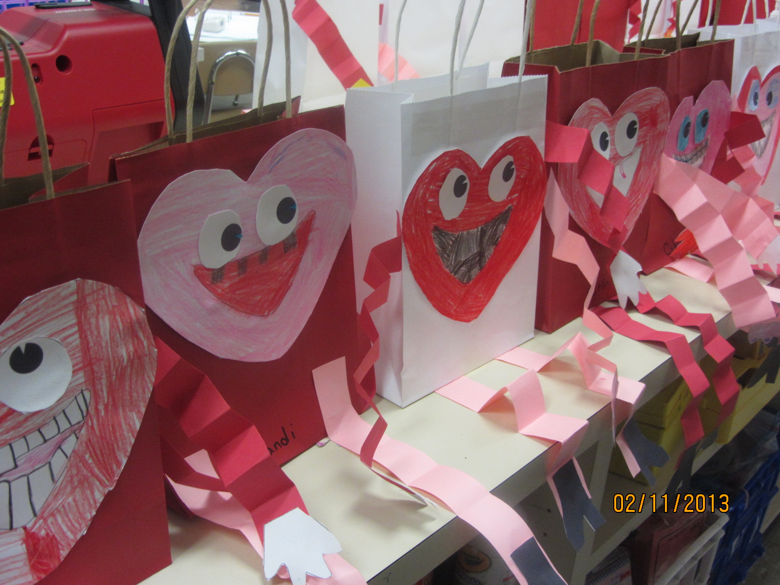 Valentine's Day Craft | The Teaching Bug!
