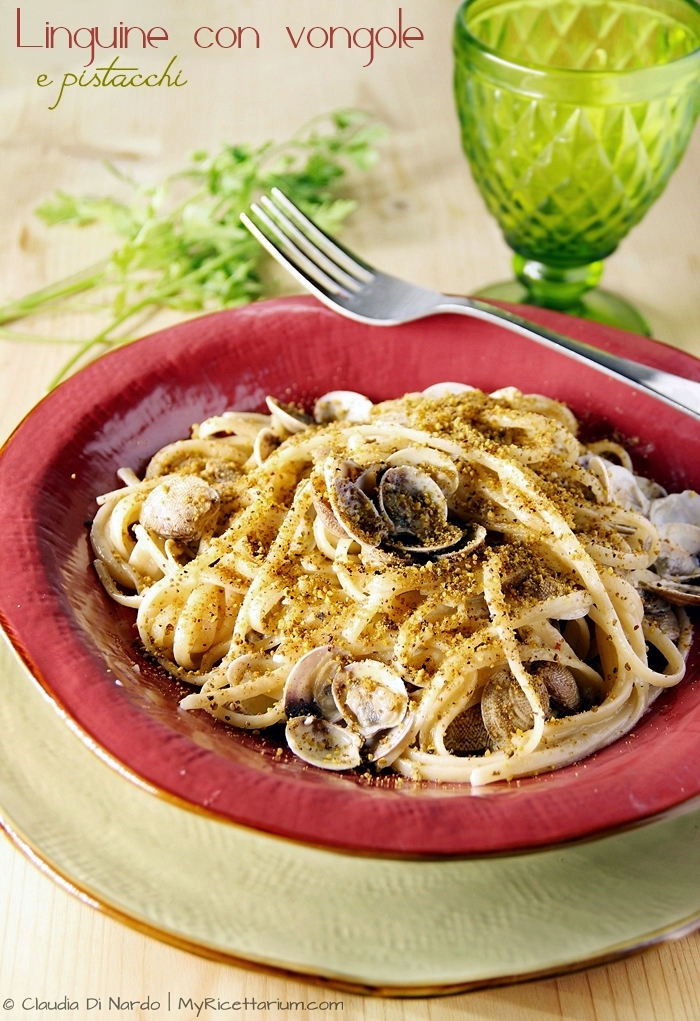 linguine con vongole e pistacchi