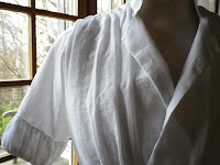 Kleidung um 1800:zum Wäscheschrank