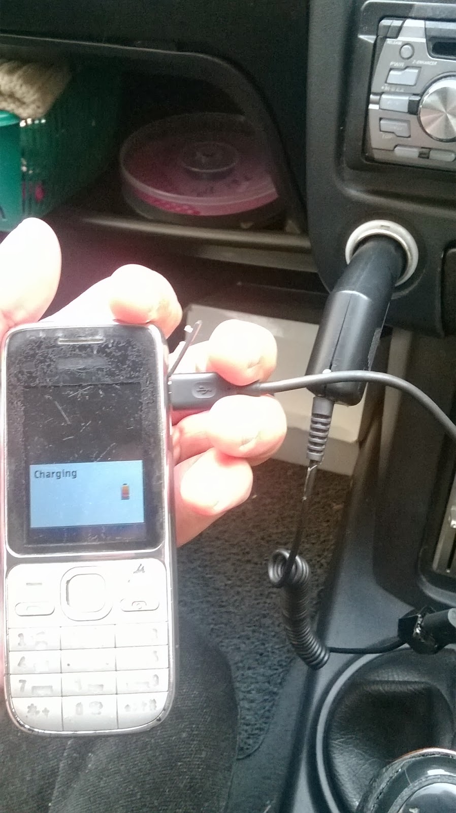 Vortex Electrica A DIY Car USB Charger Autobattrion