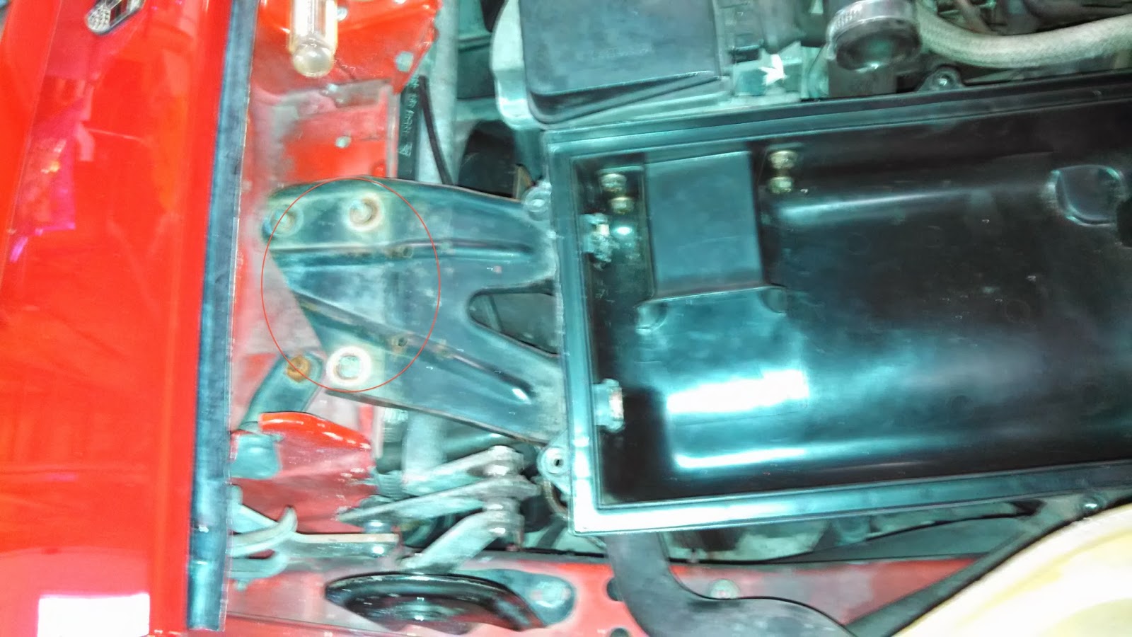 Stuff we do... Replacing a 1983 Porsche 944 alternator