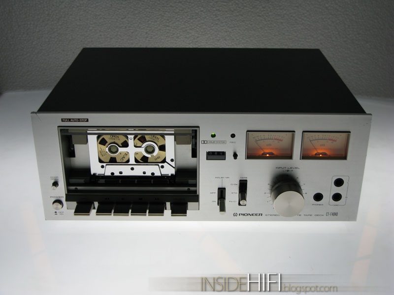 KASSETTDÄCK. Pioneer CT-F4040. Miscellaneous - Modern consumer electronics