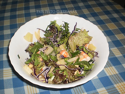  <strong>ENSALADA</strong> DE <strong>PIÑA</strong> 