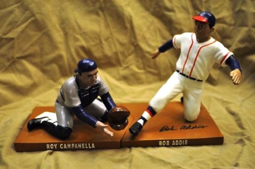 1942 Negro Leagues World Series Bobblehead featuring Satchel Paige, Josh  Gibson unveiled