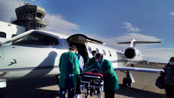 Trasladaron de urgencia en vuelo sanitario a un bebé de 2 años al Alto Valle Trasladaron de urgencia en vuelo sanitario a un bebé de 2 años al Alto Valle
