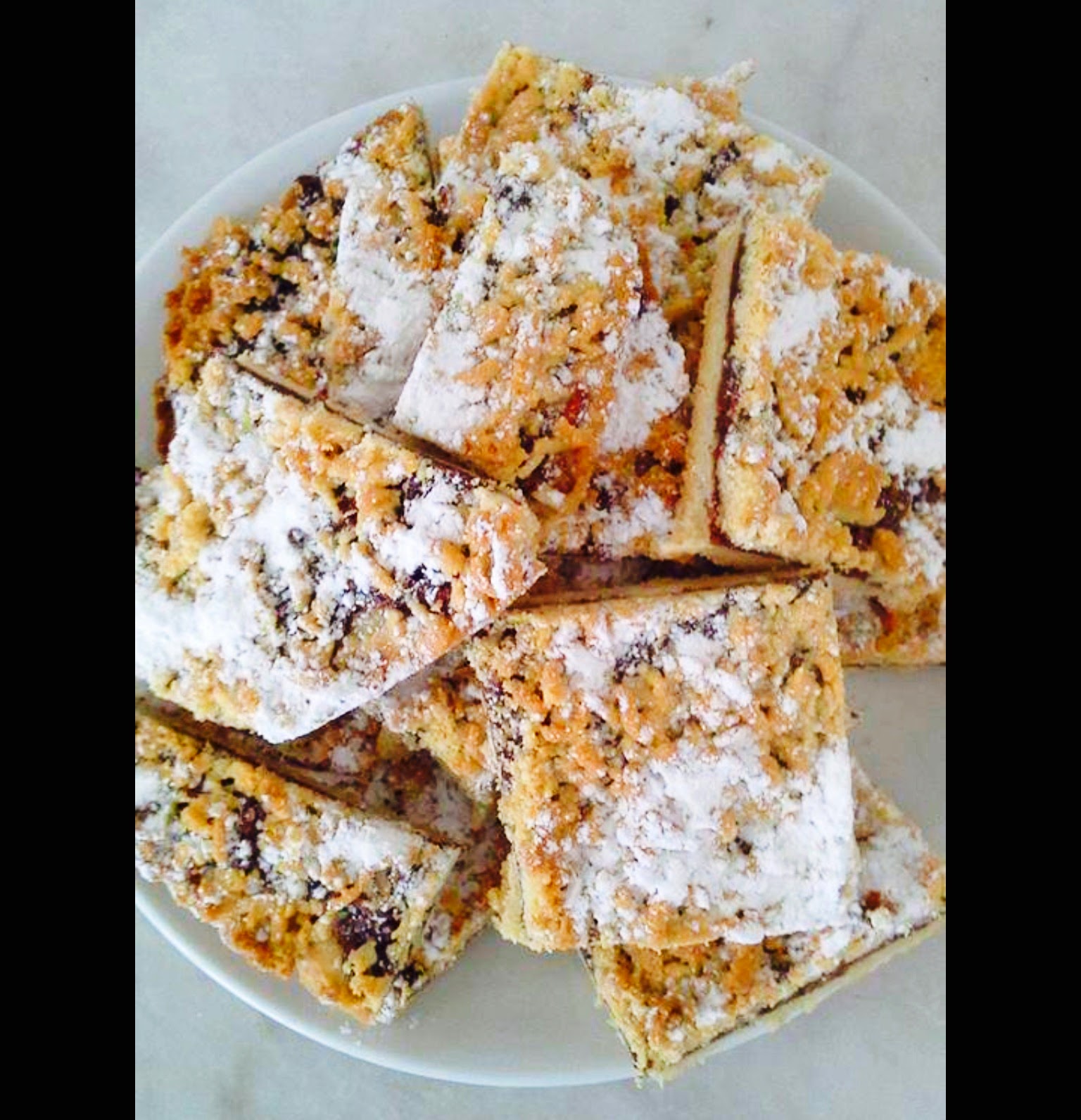 İZMİR EV YEMEKLERİ SİPARİŞ Laz Böreği, Pasta ve Tatlı Çeşitleri Özel