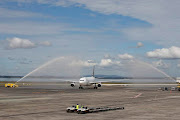 First Commercial Flight for Air Pacific A330 (fiji airways arrival )