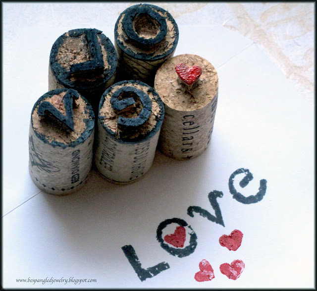 Tutorial: How to make your own handcarved stamps from upcycled wine corks