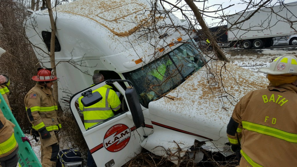 Wellsville Regional News (dot) com Bath Tractor trailer crashed on I