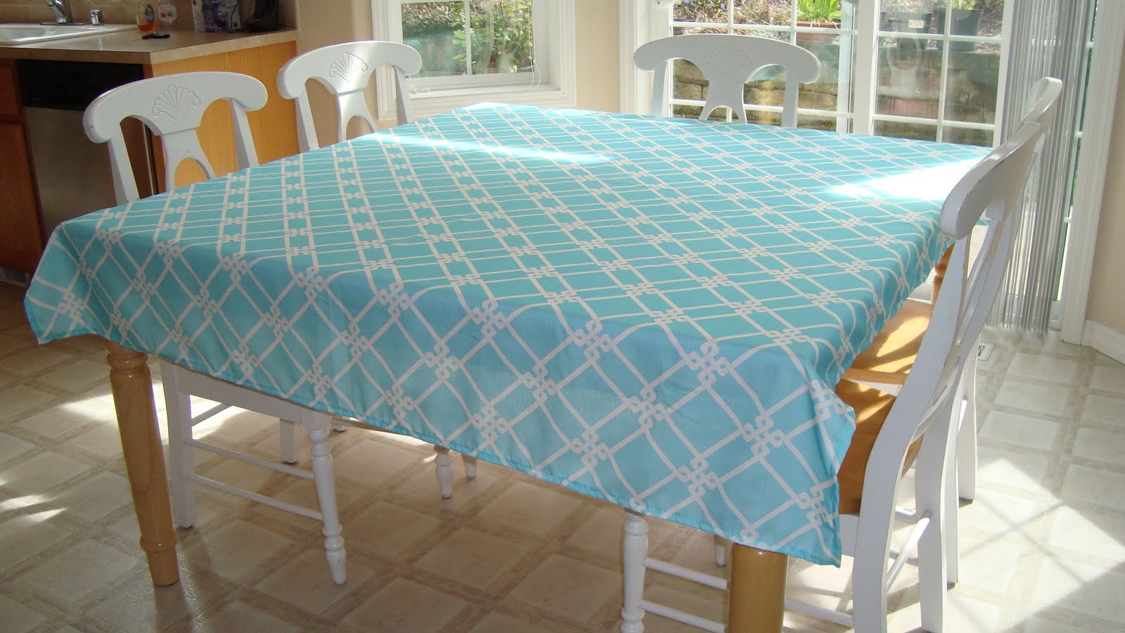 Christine's Favorite Things Retro Kitchen Valance