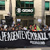 BRASIL / Manifestantes ocupam a sede da Globo no RJ