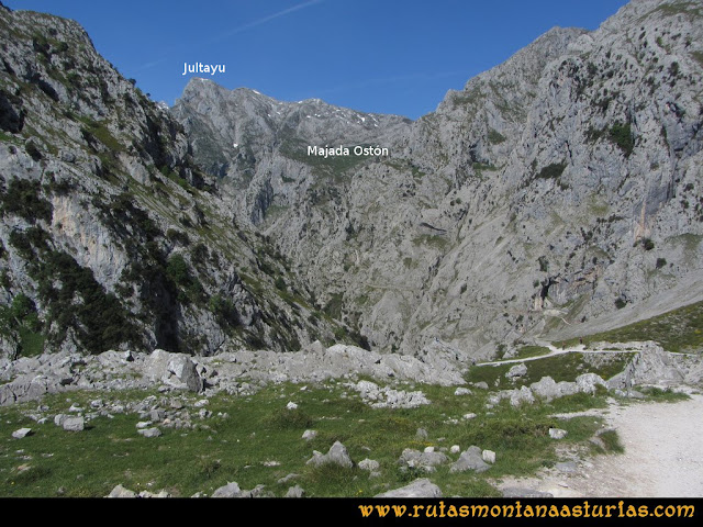 Ruta del Cares: Vista del Jutayu