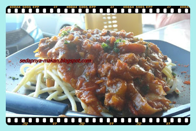 spaghetti bolognese