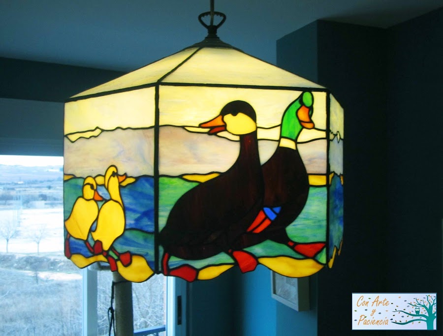 gatos,decorar,decoración,cajas,blancas,estanterías,marcos,fotos,hindu,mosaico,cojines,árabe,lámpara,tiffany,