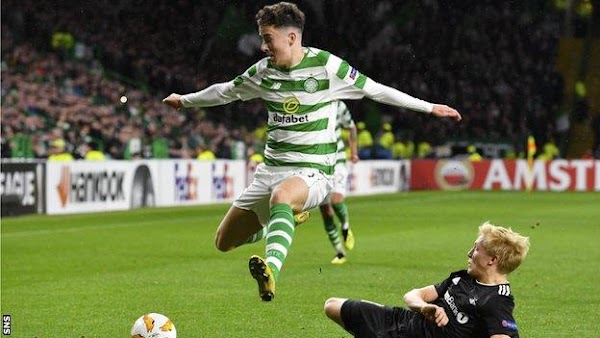 Oficial: Celtic de Glasgow, renueva Johnston hasta 2023