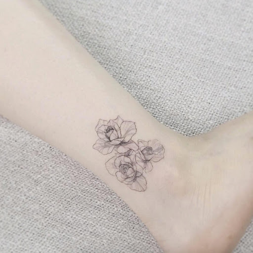 Estes três rosas Estes três rosas