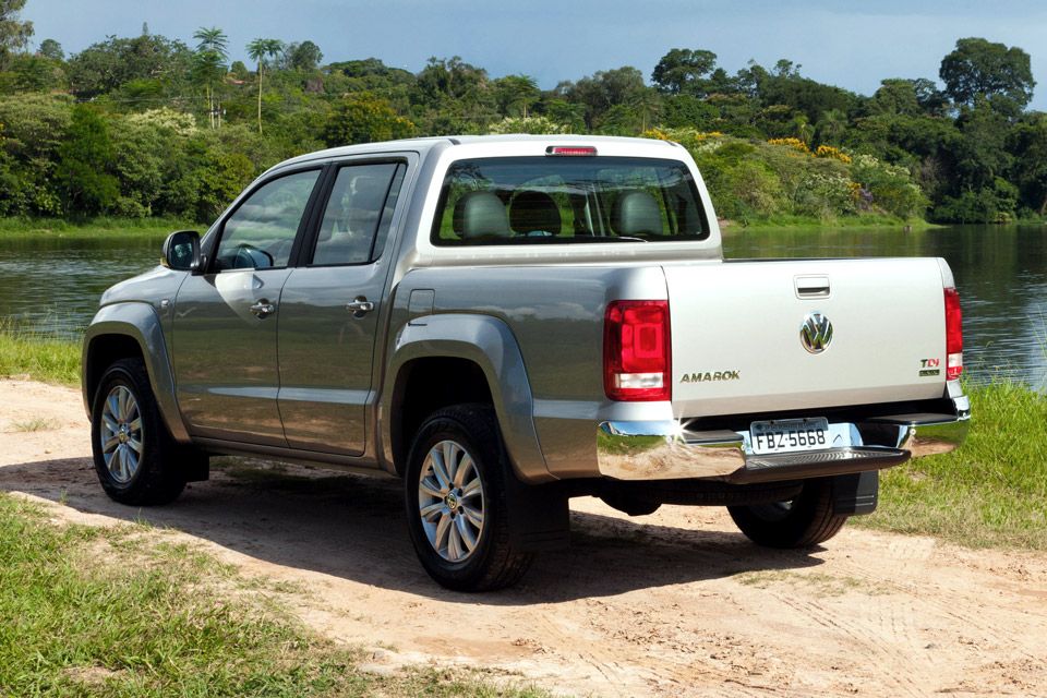 VW Amarok Automática 2013 fotos, preços
