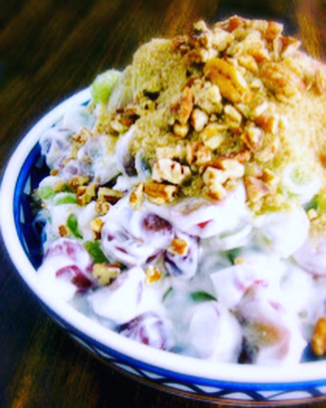 Creamy Brown Sugar Grape Salad