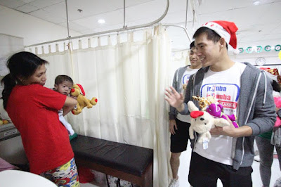 Jr. NBA Philippines All-Stars cheer up kids at Philippine Heart Center