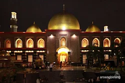 masjid kubah emas depok