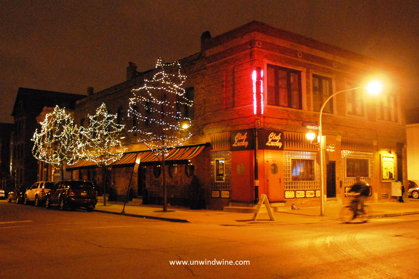 UnwindWine Club Lucky Bucktown Chicago celebration dinner features