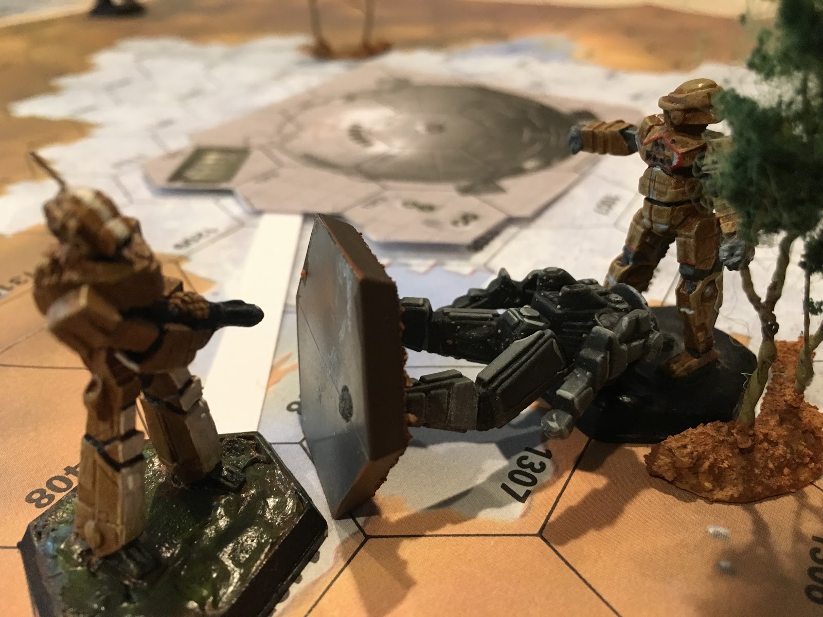 1000 Foot General: Battletech Campaign #1: Surprise!