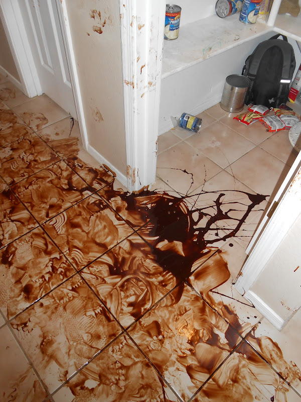 Klete, Tatum, Wyatt & Hudson: Kids & Chocolate syrup + Dad babysitting