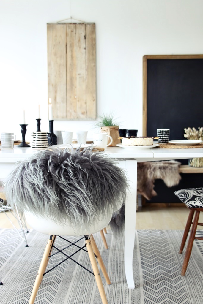Wohnlust: Sofa/Glotze/Kamin ♥
