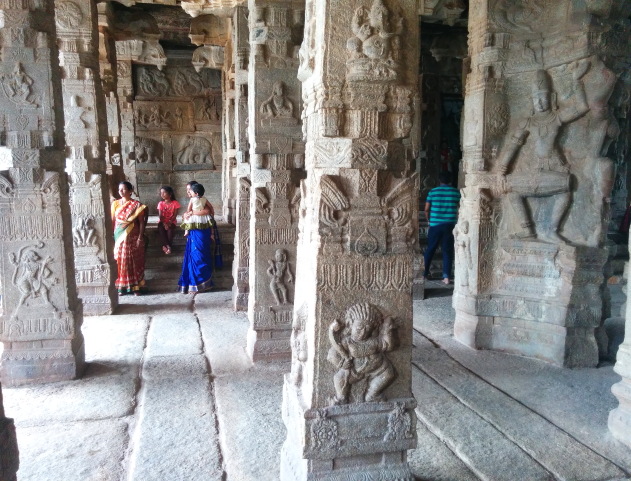 A wide angle view of Lepakshi temple's pillar beauty