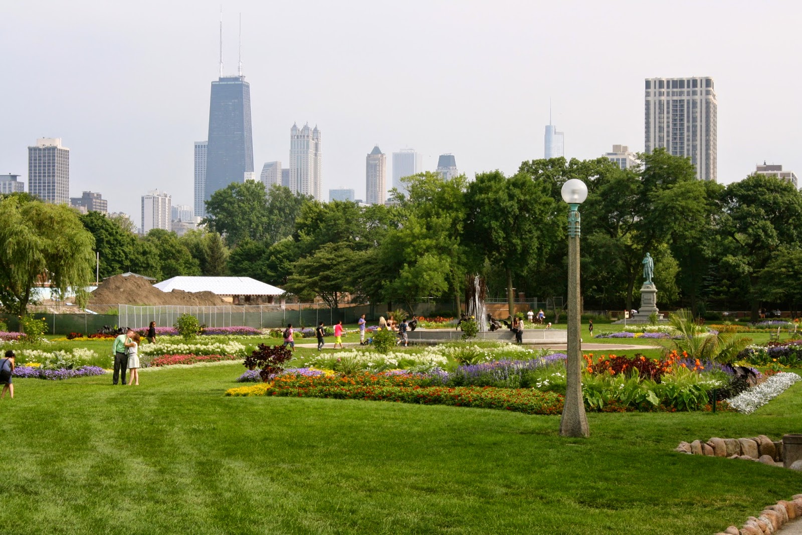 Vivero Growers Garden: Lincoln Park Visit