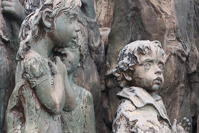 Haunting Sculpture Honors 82 Kids That Were Handed Over To The Nazis And Murdered Haunting Sculpture Honors 82 Kids That Were Handed Over To The Nazis And Murdered