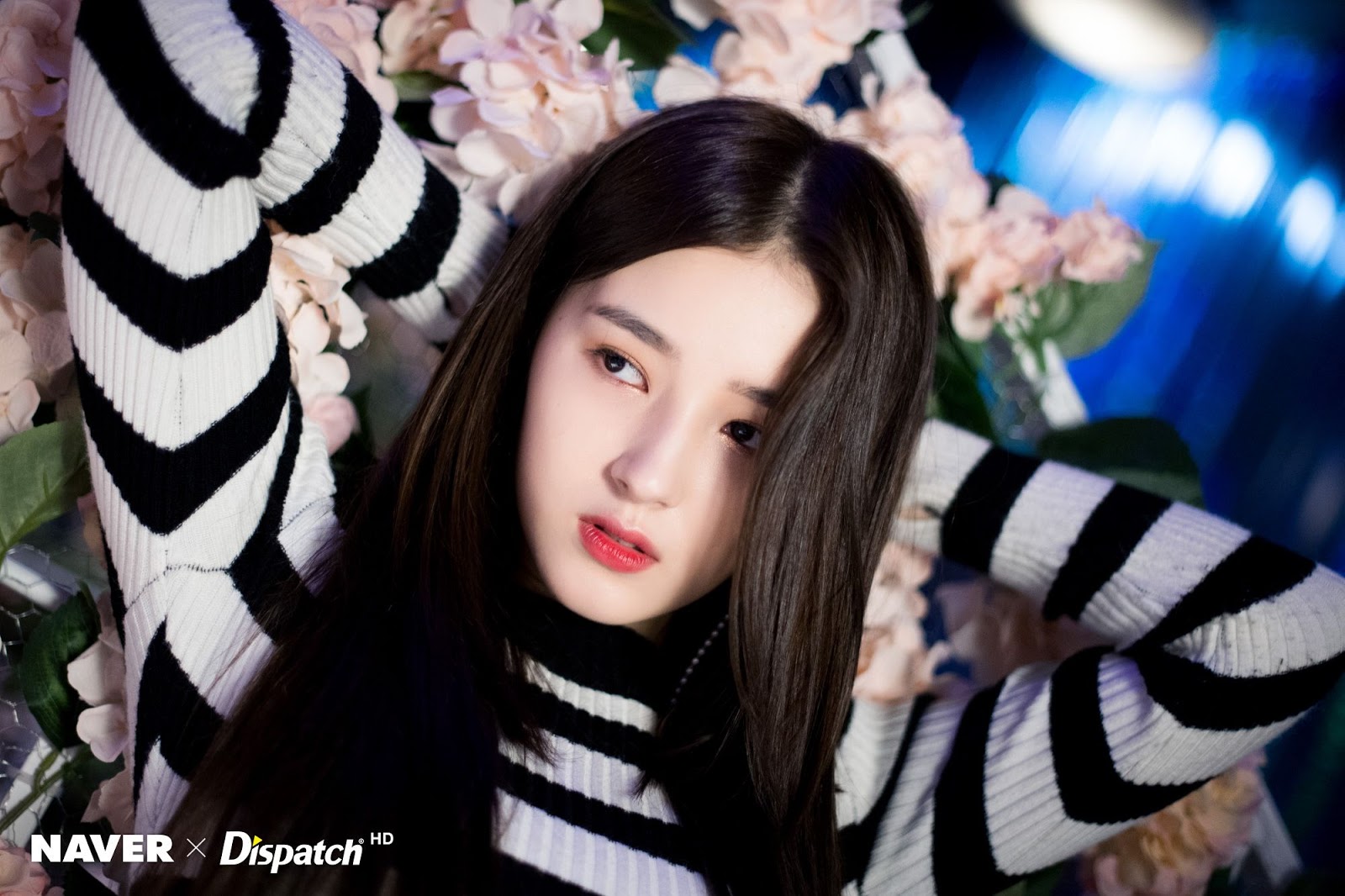 MOMOLAND Nancy - Naver x Dispatch Dancer photoshoot - Who's your bias?
