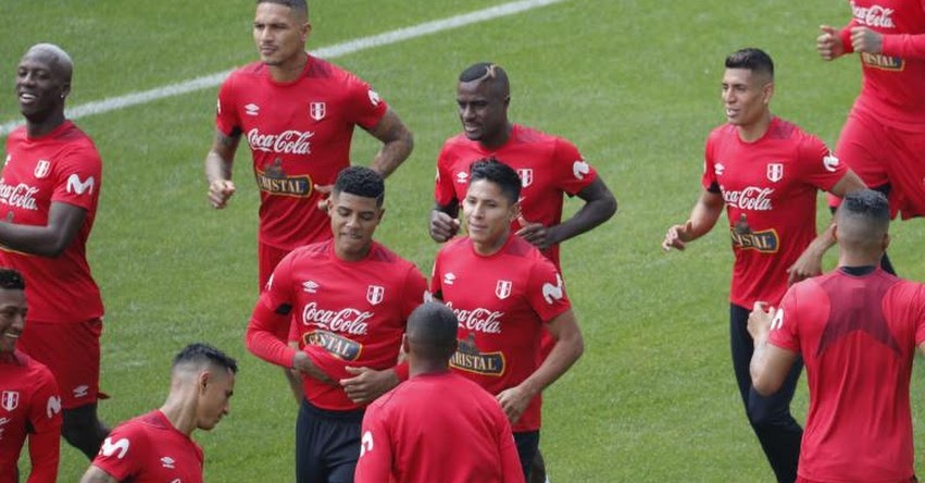 Suspenden clases en la UNSA Arequipa por partido Perú - Francia Suspenden clases en la UNSA Arequipa por partido Perú - Francia