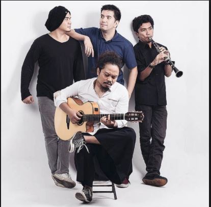 Kunci Gitar Kunci Gitar Payung Teduh Kerinduan