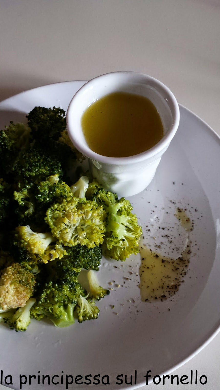 broccoli con salsa al lime