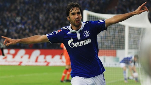 Raúl González no seguirá en el Schalke 04