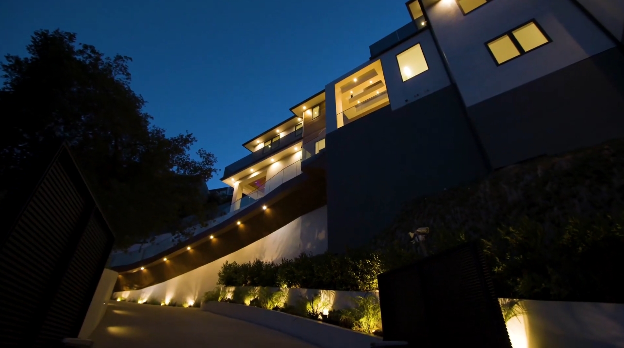 65 Photos vs. 1659 Marlay Dr, Los Angeles Luxury Home Interior Design Tour