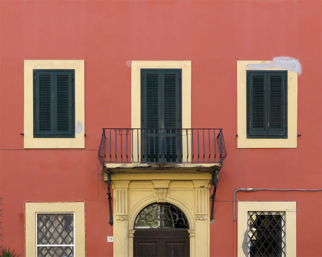 Balcony and windows in Via San Francesco, Livorno