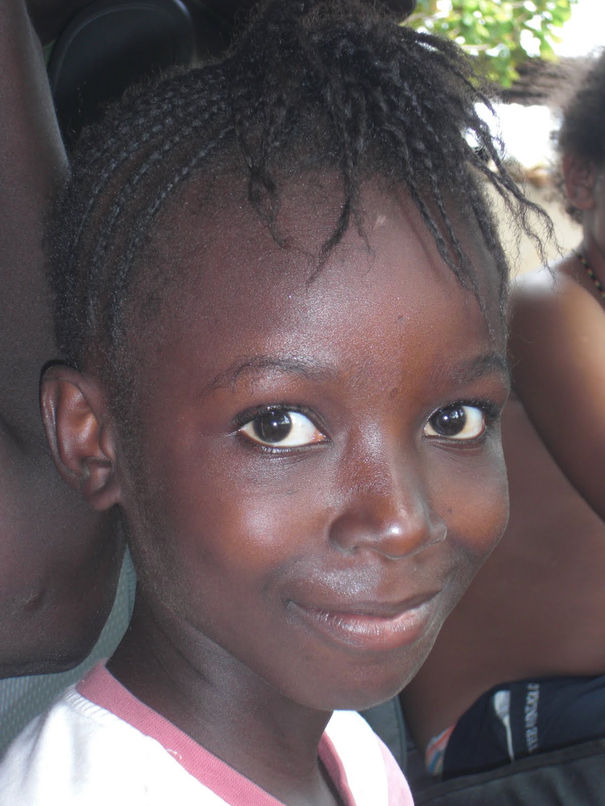 Sierra Leone Girls: June 2011