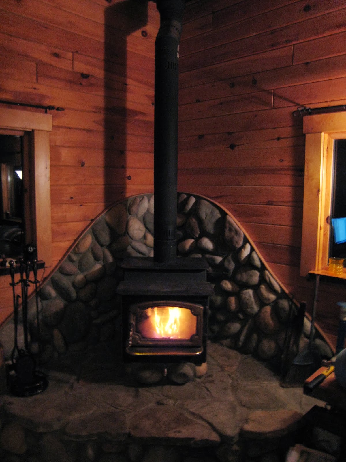 MadCityMike's Blog: "1st Fire in the Wood Stove...."