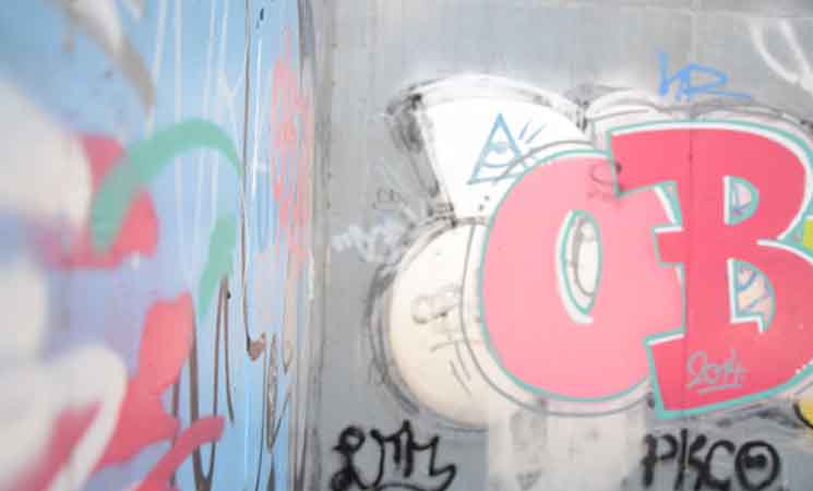 Gambar Tulisan Grafiti